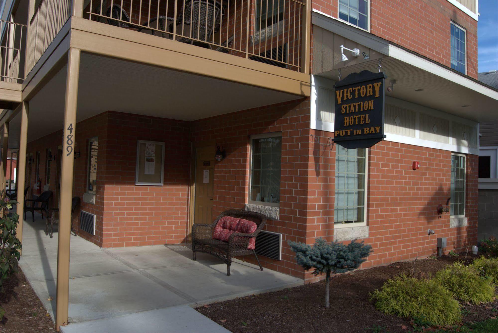 Hotel Put-In-Bay Victory Station Exterior foto
