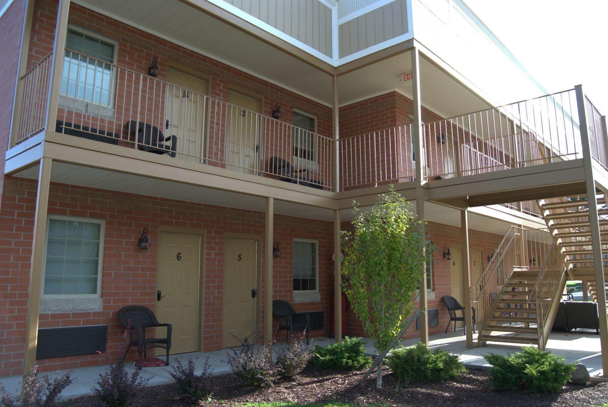 Hotel Put-In-Bay Victory Station Exterior foto