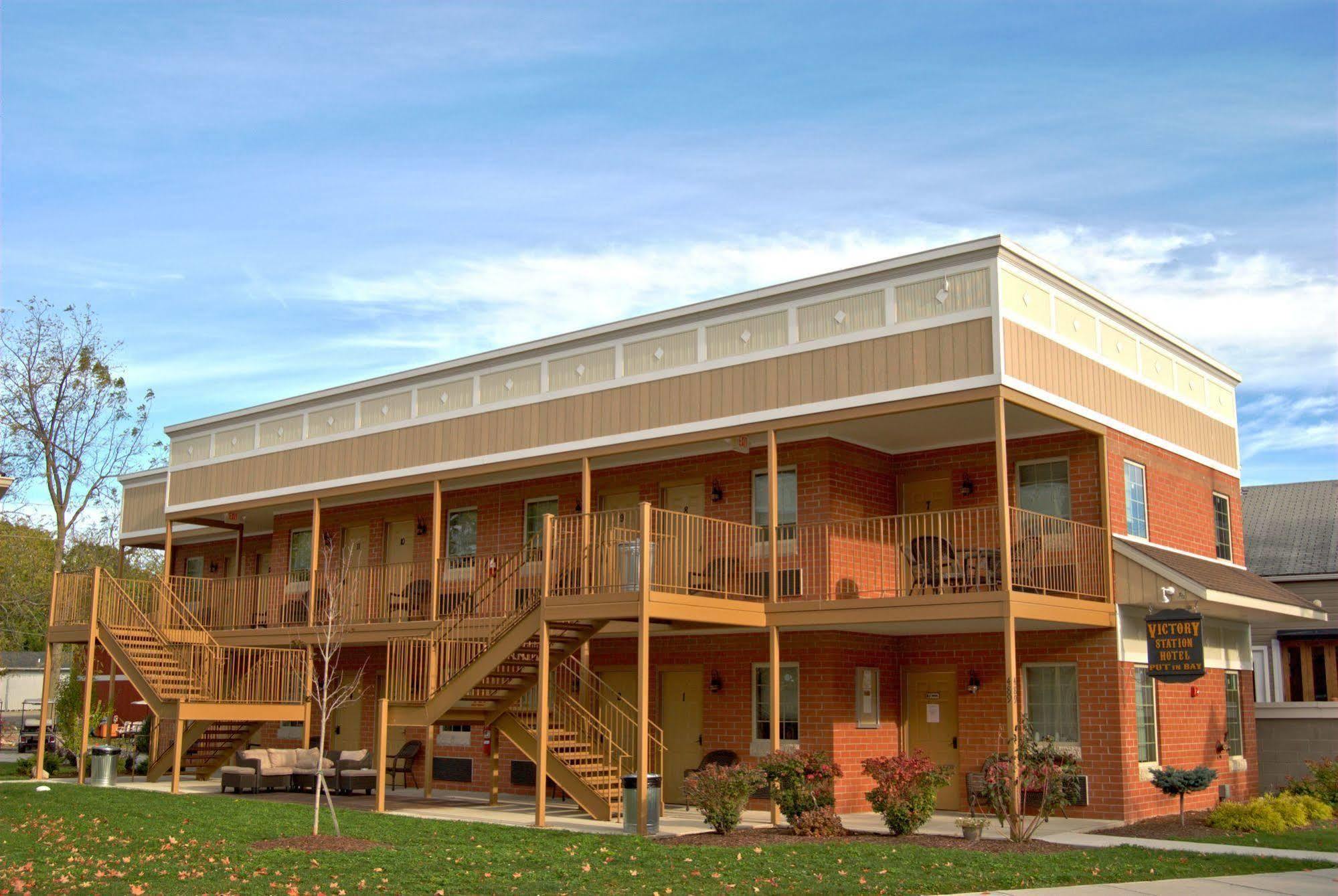 Hotel Put-In-Bay Victory Station Exterior foto